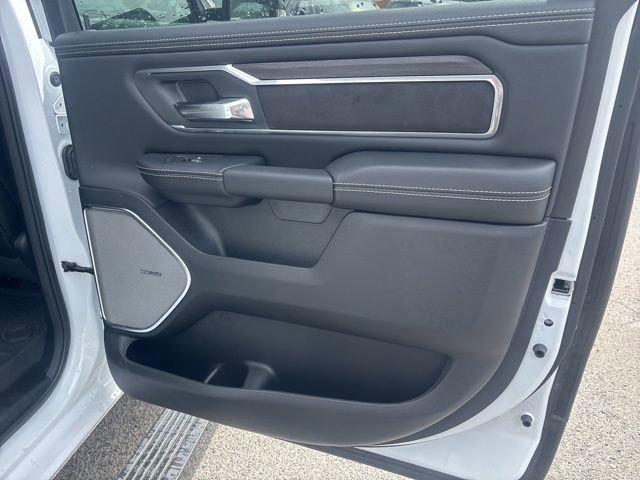 New 2026 Bright White Clear-Coat Exterior Paint RAM Laramie image 11