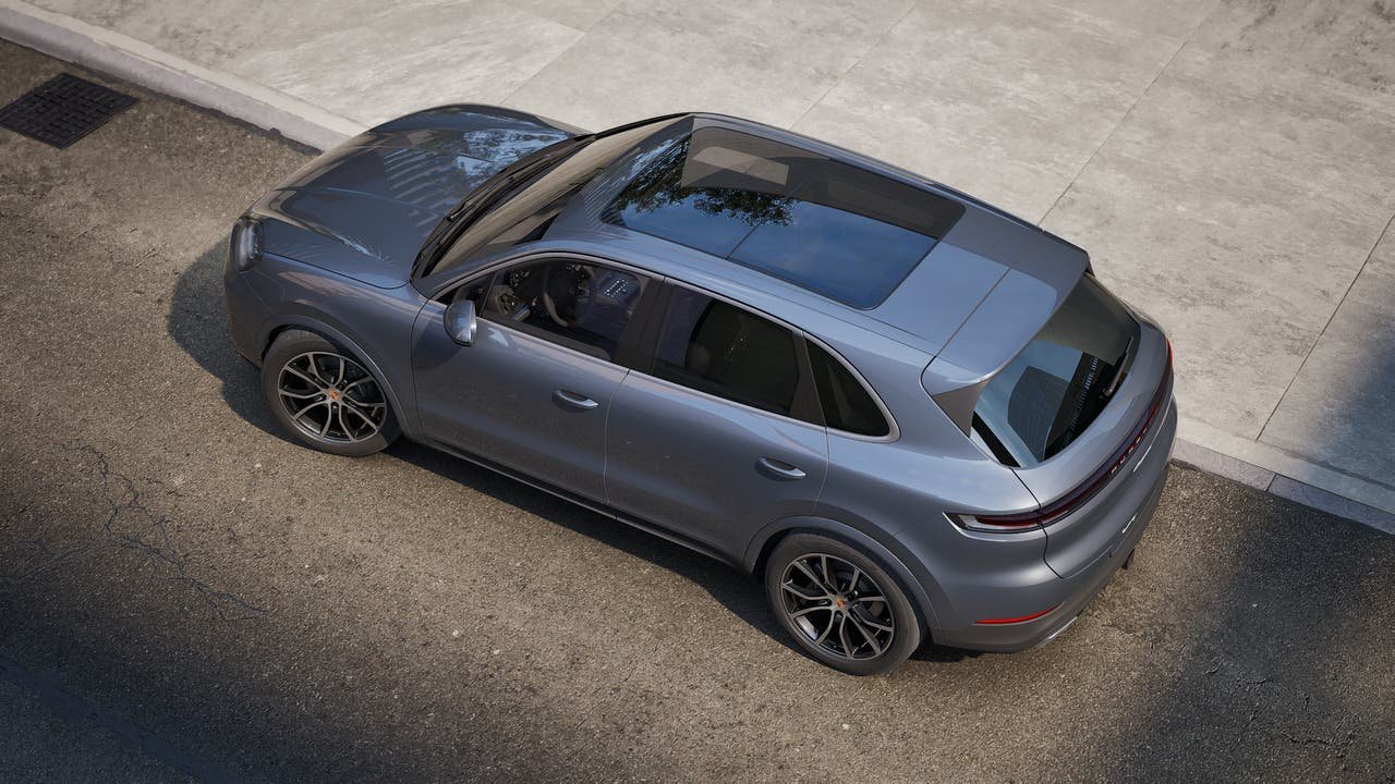New 2026 Vanadium Grey Metallic Porsche  image 4
