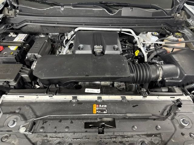 Used 2024 Gray Chevrolet ZR2 image 9