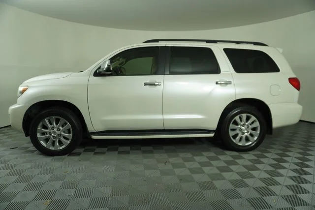 Used 2015 White Toyota Platinum image 4