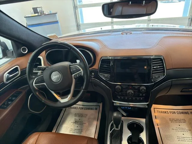 Used 2021 White Jeep Summit image 21