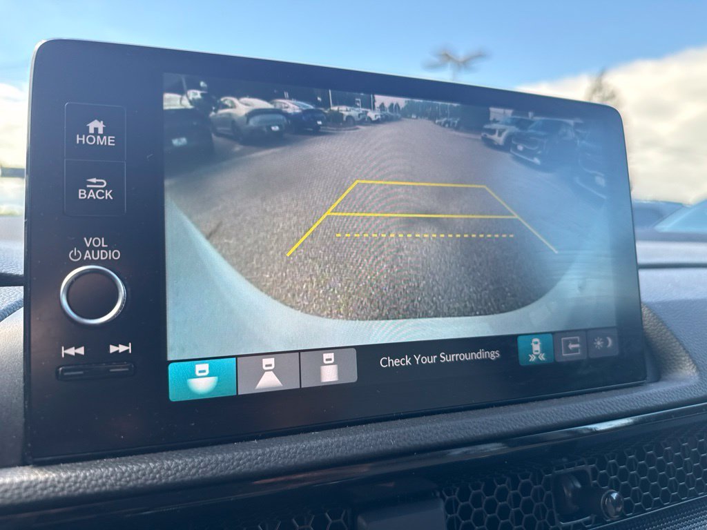 Used 2025 White Honda EX-L image 12