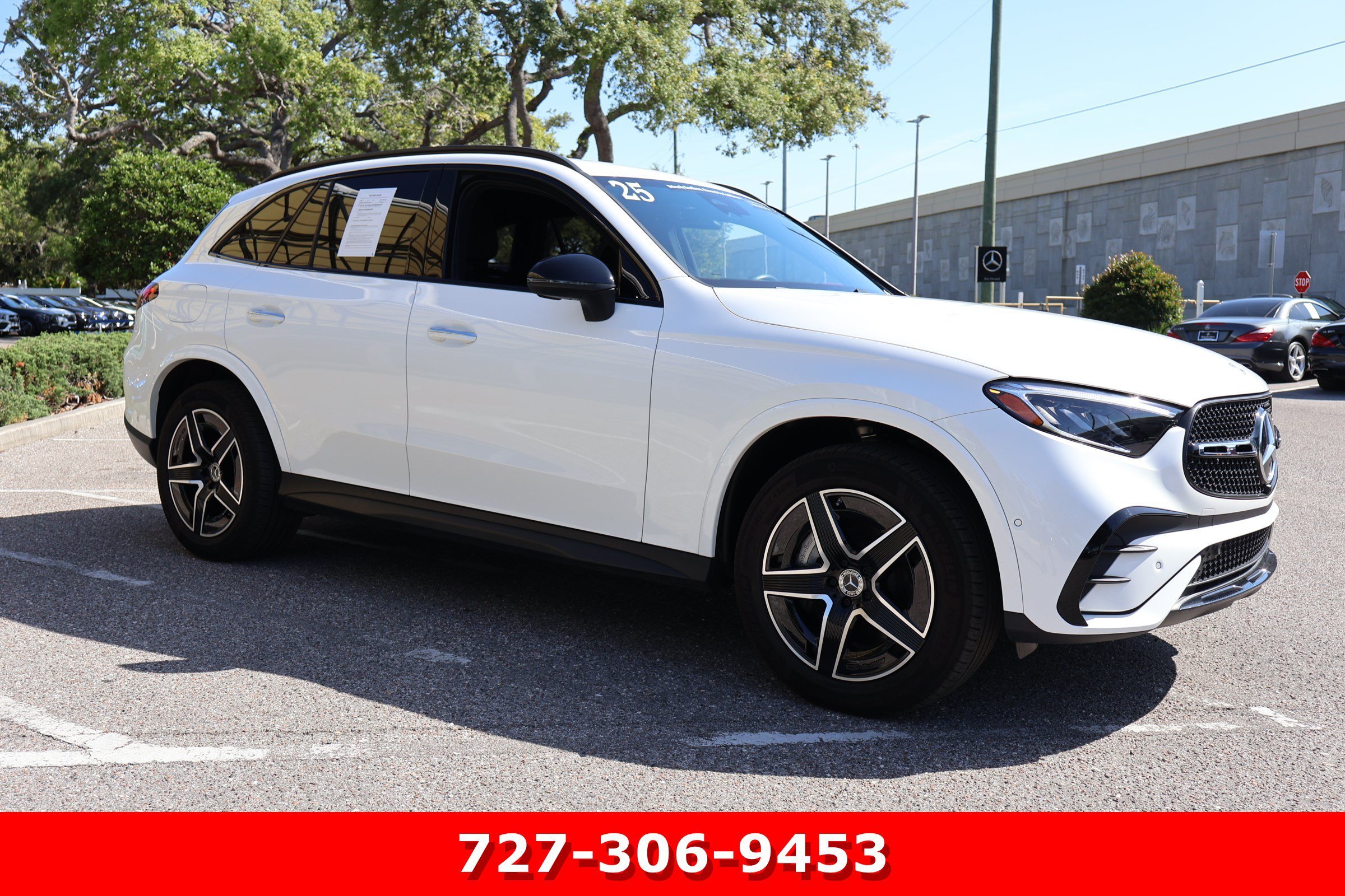Certified Used 2025 Polar White Mercedes-Benz GLC 300 image 11
