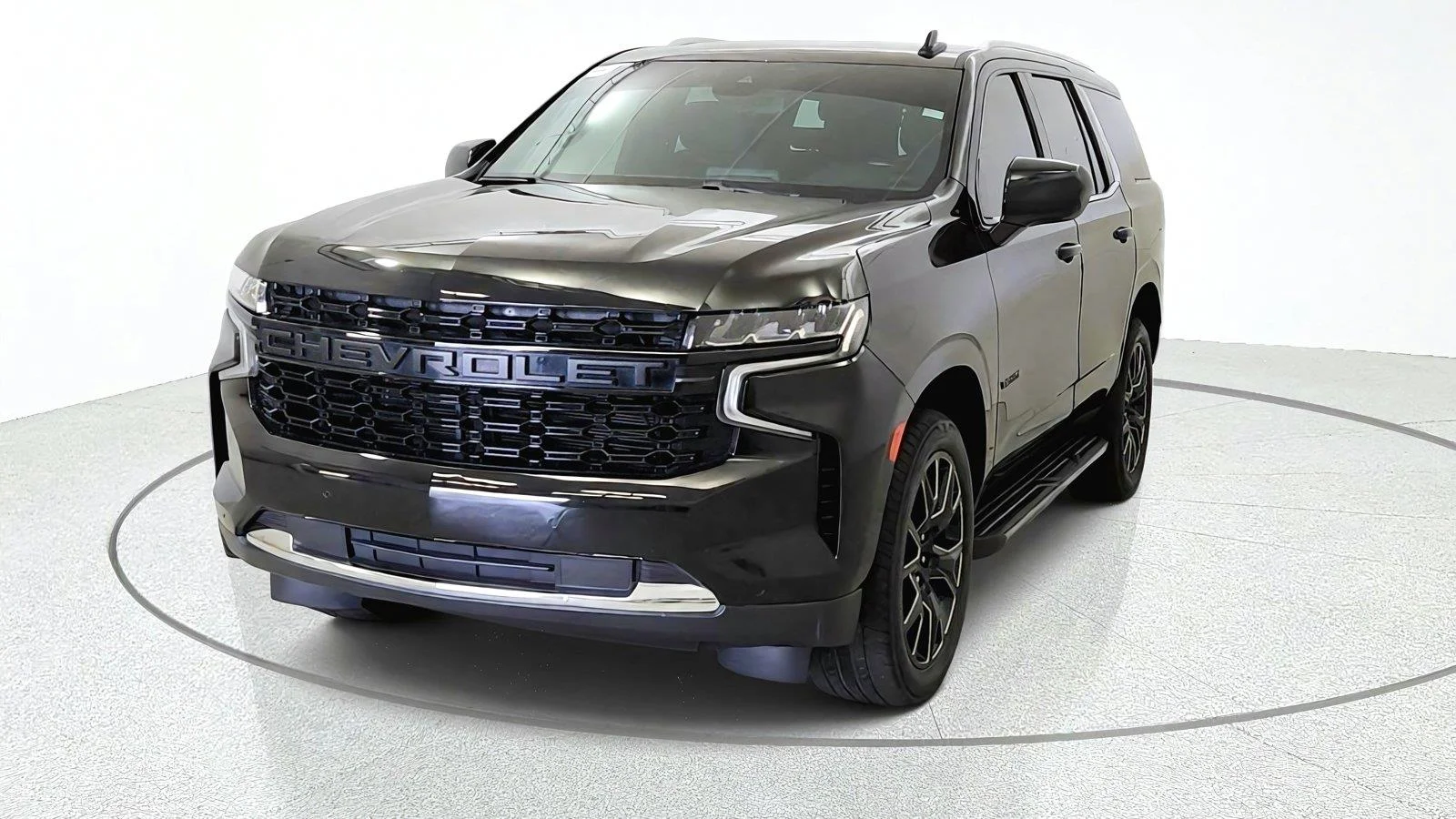 Used 2023 BLACK Chevrolet LS image 3