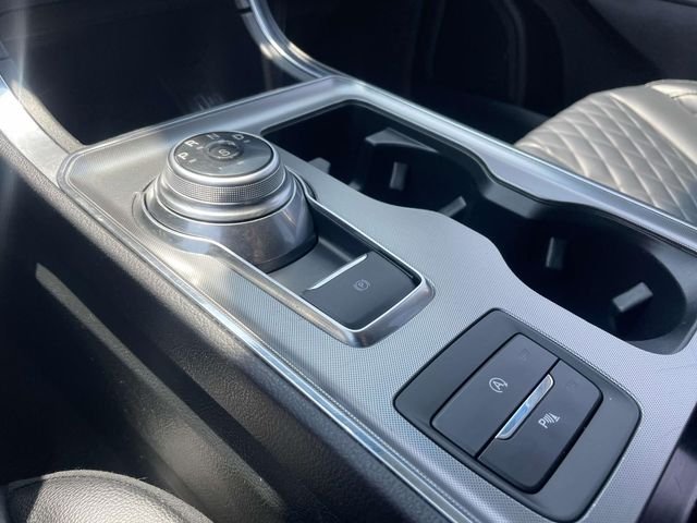 2024 Ford Edge Titanium - Photo 27