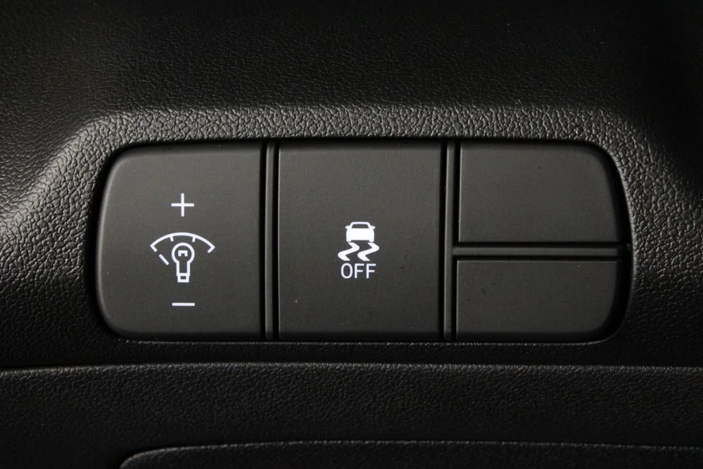 Used 2026 Black Hyundai SEL Sport image 24