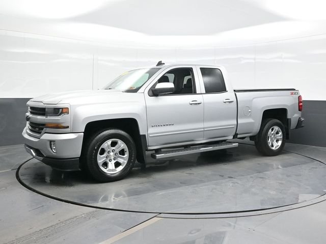 Used 2018 Silver Chevrolet LT image 5