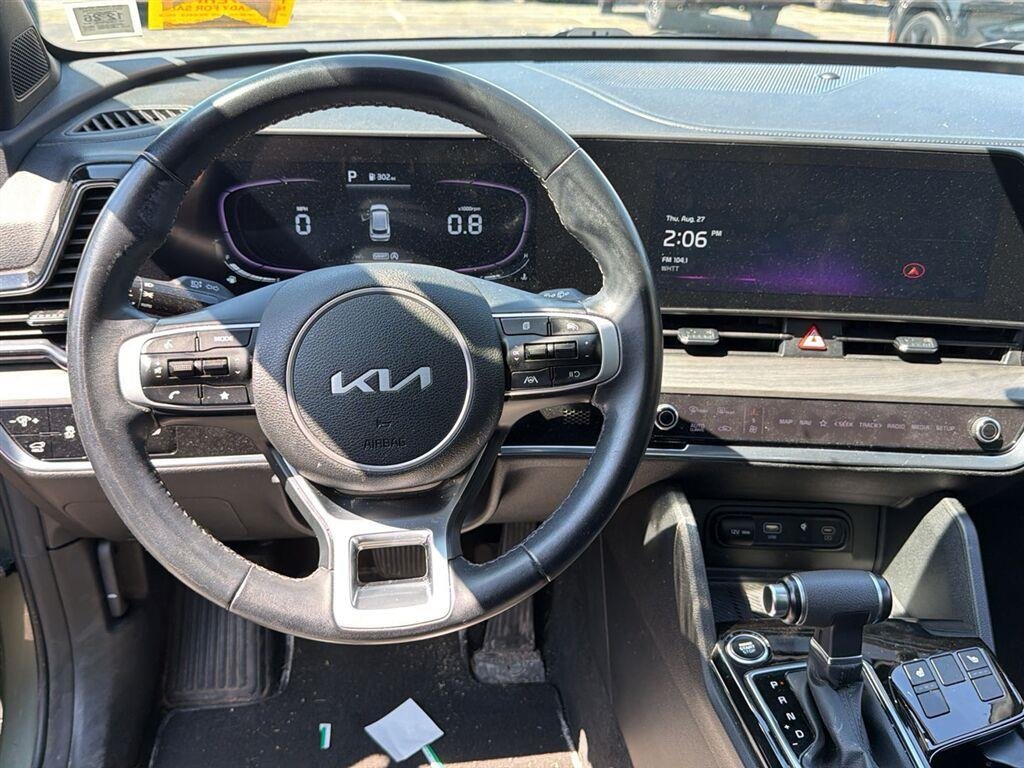 Used 2023 Jungle Green Kia X-Line image 2