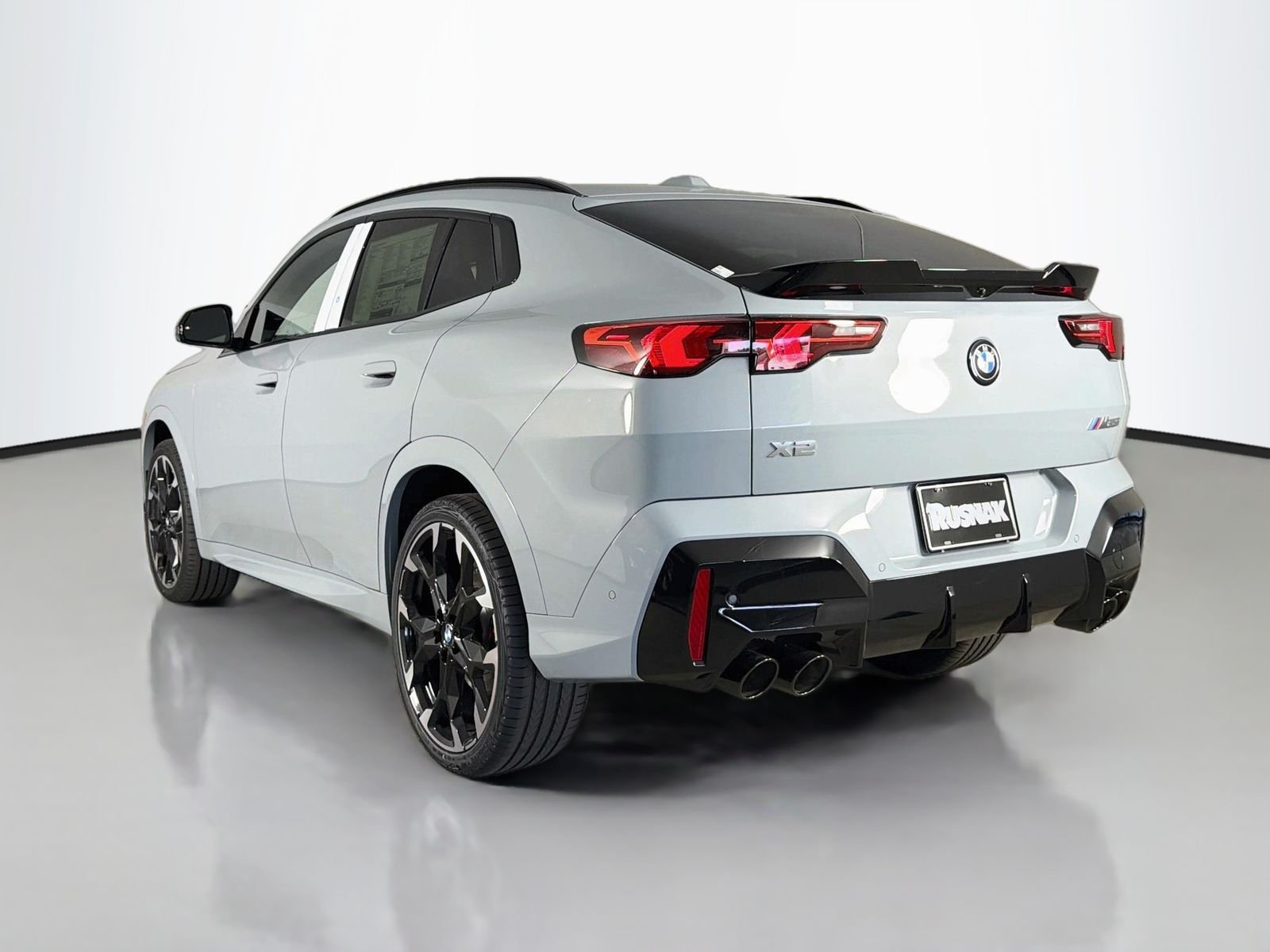 New 2027 Brooklyn Grey Metallic BMW M35i image 5