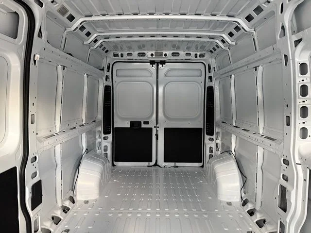 New 2026 Bright White Clear-Coat Exterior Paint RAM High Roof image 24