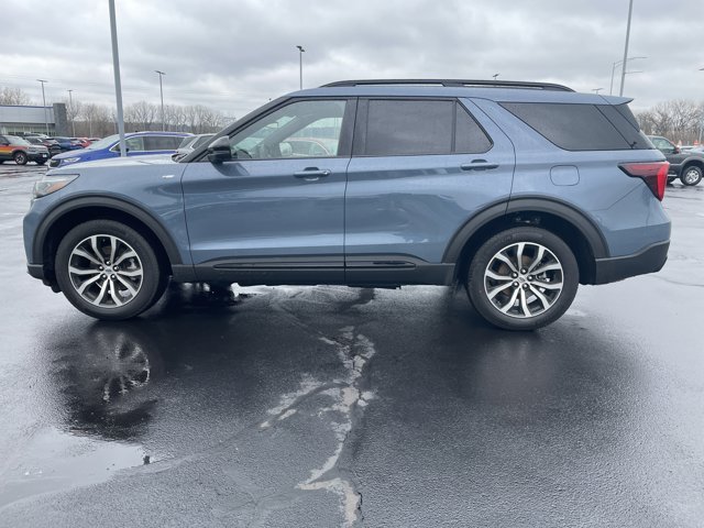 New 2026 Vapor Blue Metallic Ford ST-Line image 2