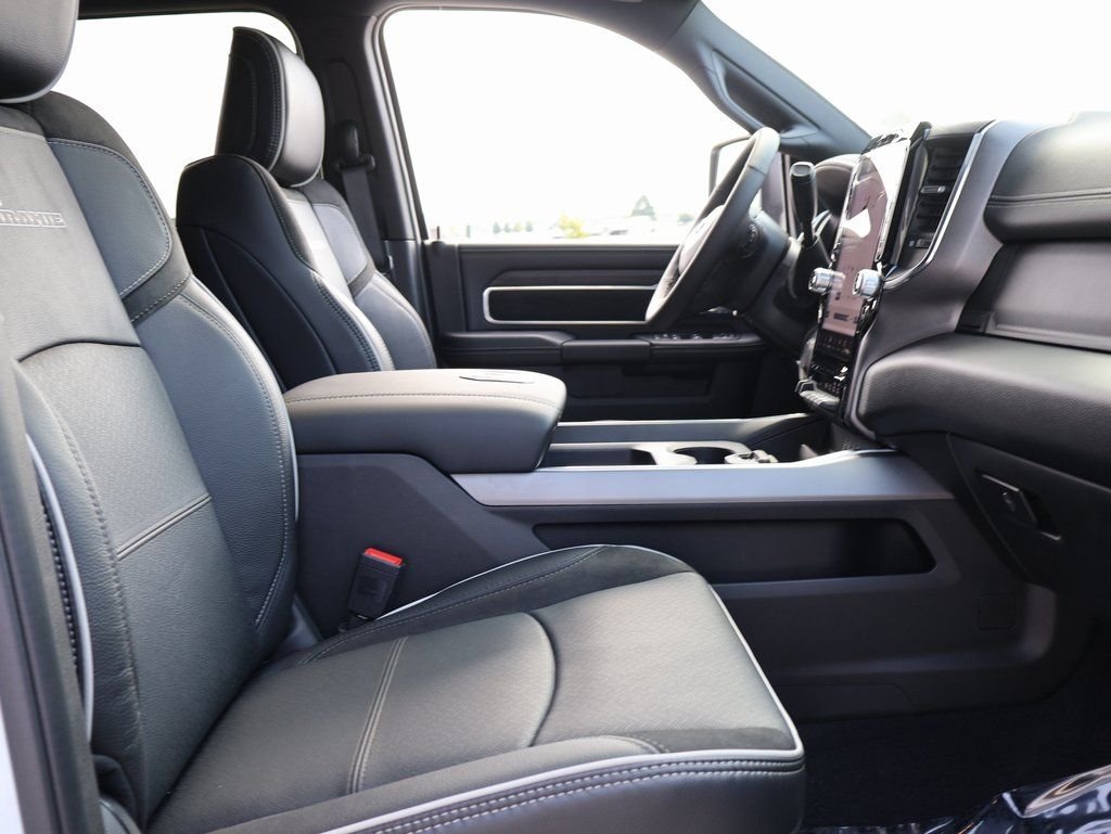 2026 RAM 2500 Laramie - Photo 9