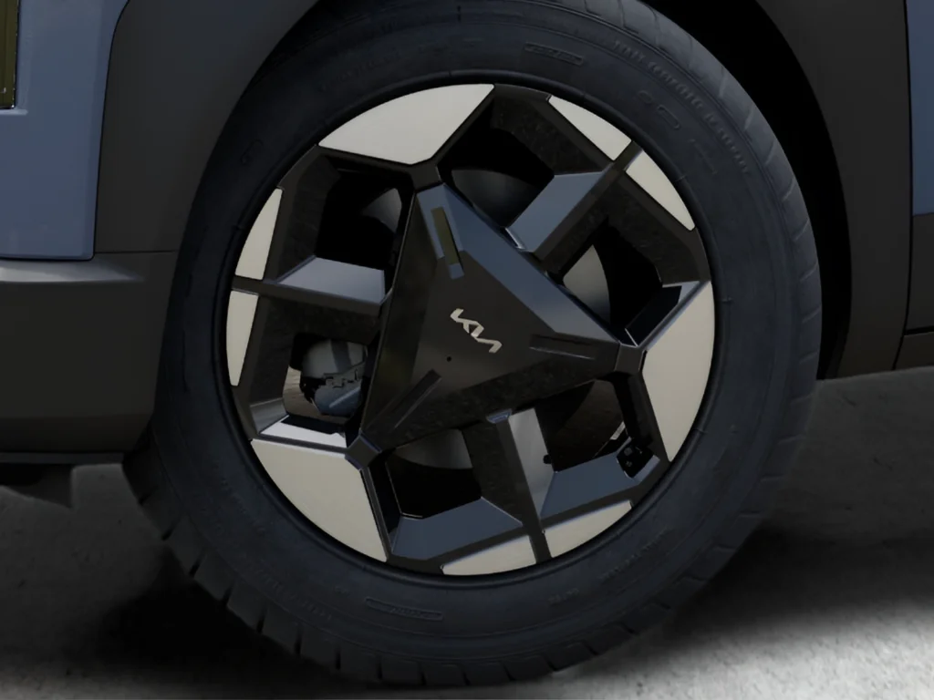 New 2027 Pale Gray Kia S image 24