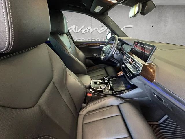 Used 2022 White BMW sDrive30i image 25