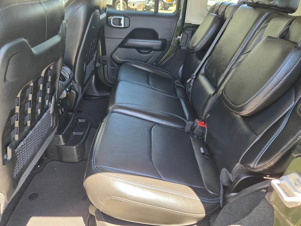 Used 2022 Green Jeep Unlimited Rubicon 4xe image 10
