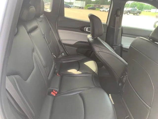 Used 2025 White Jeep Limited image 30