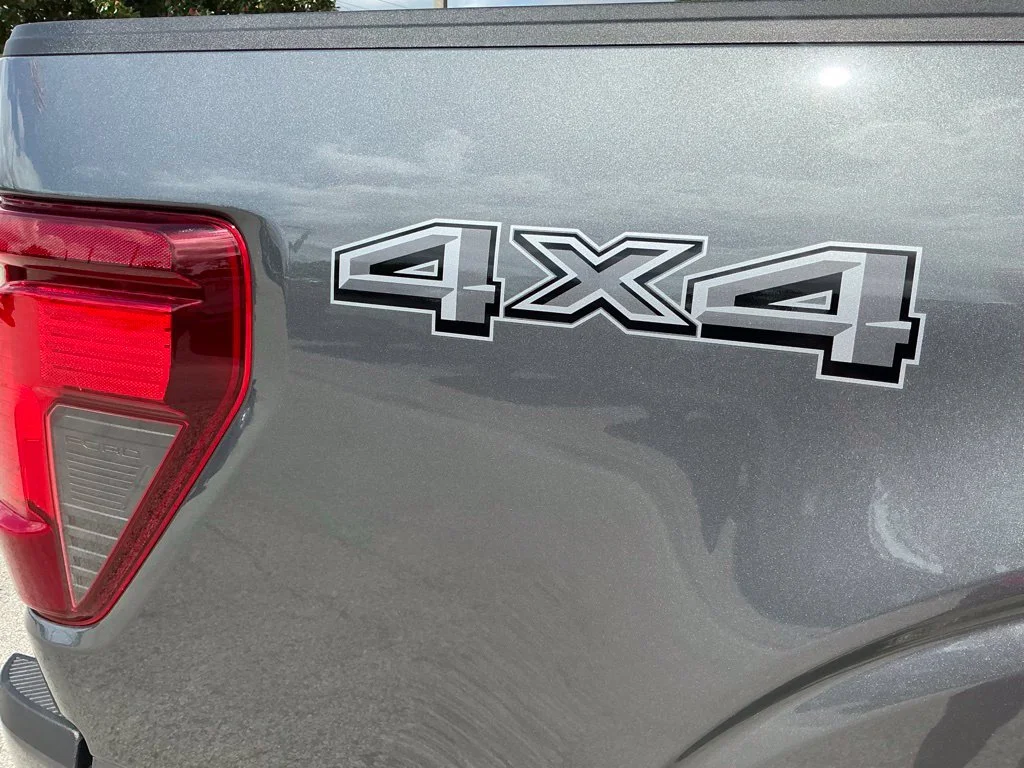 Used 2026 Gray Ford XLT image 15