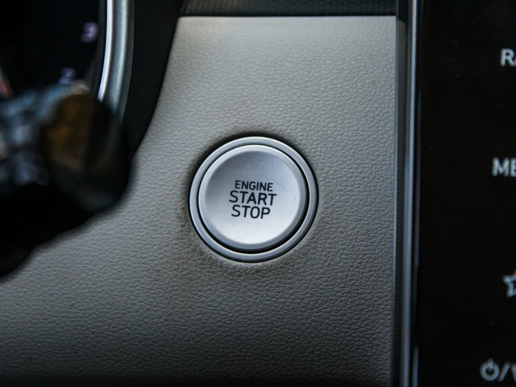 Used 2024 Vapor Blue Metallic Hyundai SEL image 19