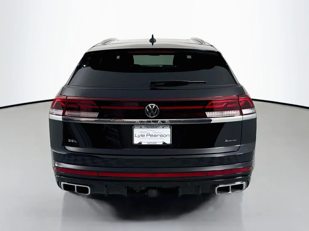 Used 2024 Deep Black Pearl Volkswagen 2.0T SEL Premium R-Line image 10