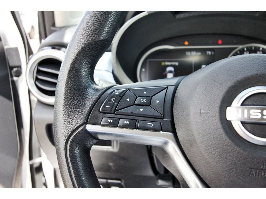 Used 2024 White Nissan 1.6 SV image 19