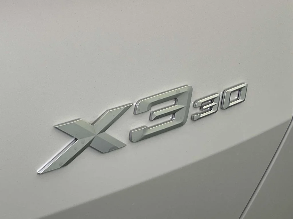 Used 2026 White BMW 30 xDrive image 12