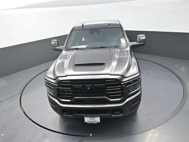 New 2026 Granite Crystal Metallic Clear-Coat Exterior Paint RAM Laramie image 13