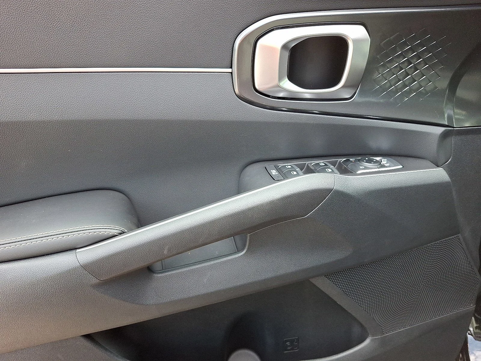 2026 Kia Sorento EX - Photo 6