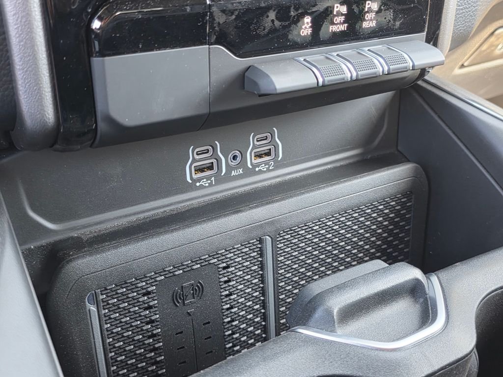 New 2026 Forged Blue Metallic Exterior Paint RAM Laramie image 20