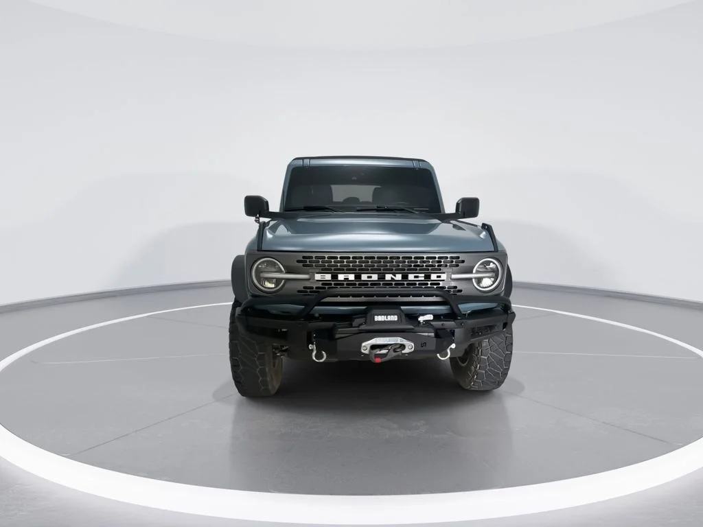 Used 2023 Blue Ford Badlands image 3