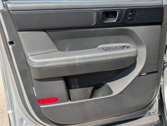 New 2026 Silver Hyundai Calligraphy image 12