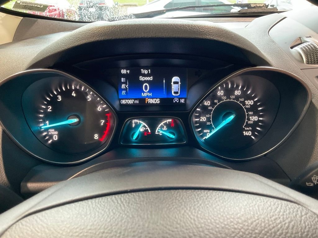 Used 2017 Red Ford Titanium image 14