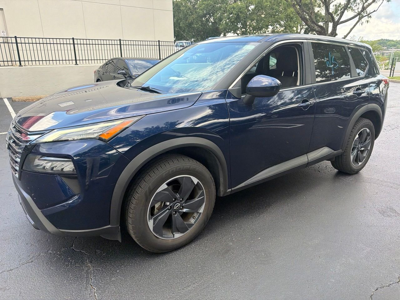 Used 2025 Blue Nissan SV image 1