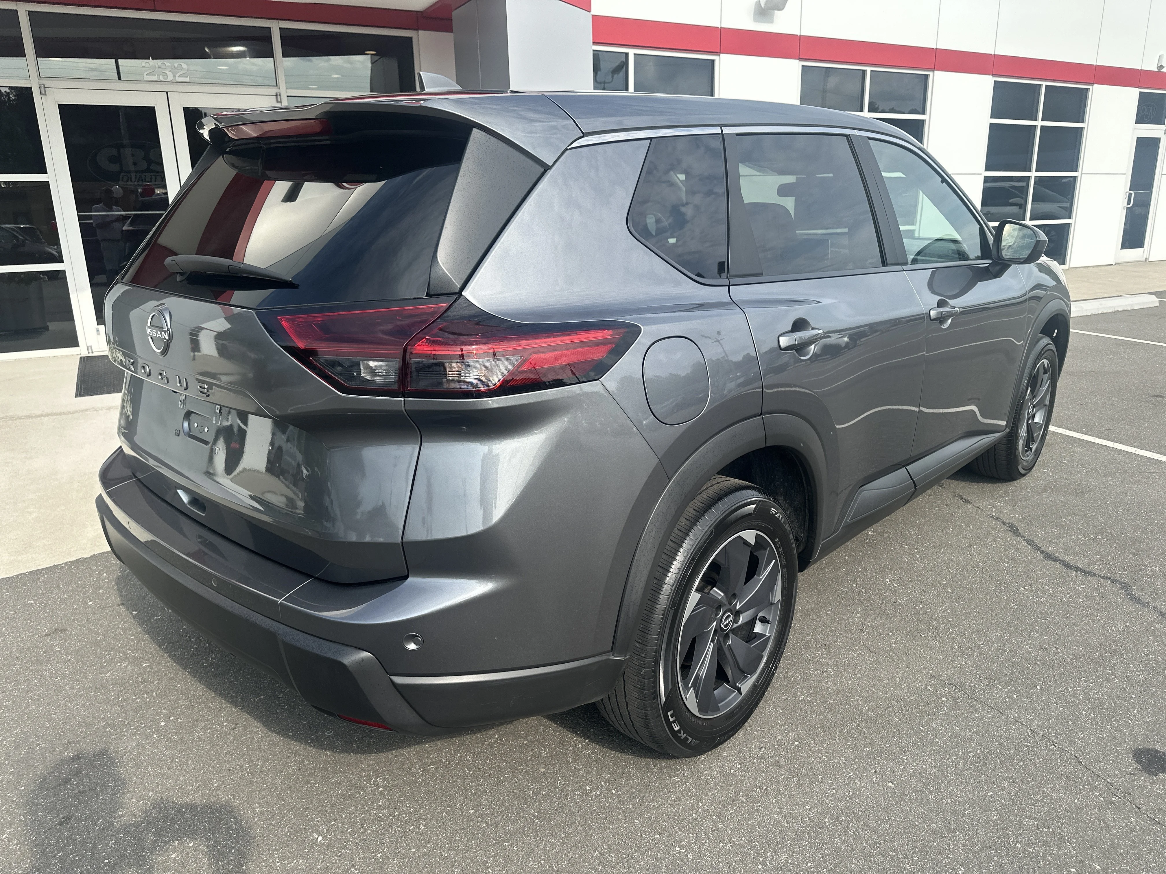 Used 2025 Gun Metallic Nissan SV image 8