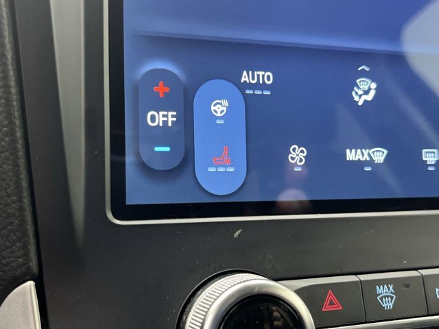 Used 2024 Stone Blue Ford SEL image 23