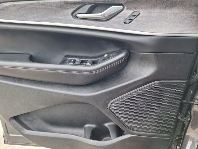 Used 2024 Baltic Gray Metallic Clearcoat Jeep Limited image 23