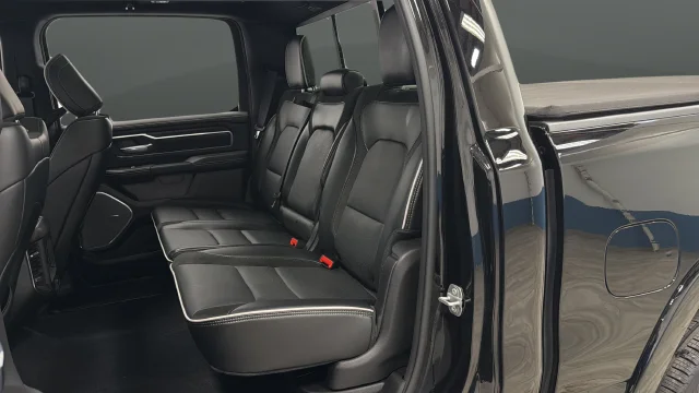 Used 2025 Diamond Black Ram Laramie image 25