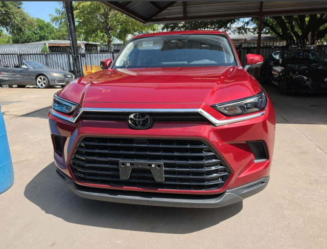 Used 2024 Red Toyota XLE image 15