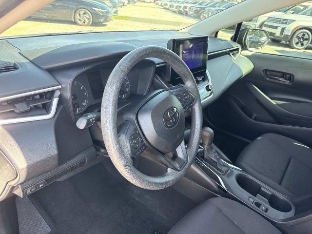 2024 Toyota Corolla LE - Photo 17