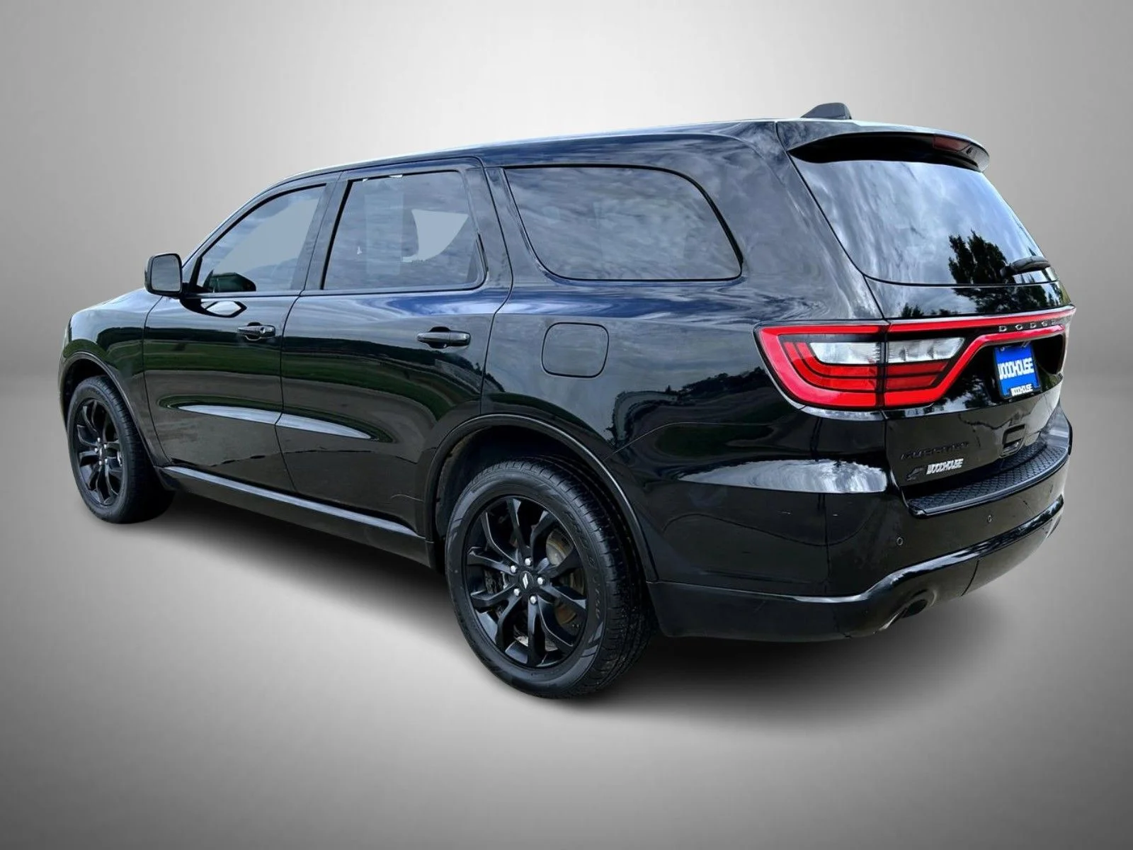 Used 2020 Black Dodge SXT Plus image 7