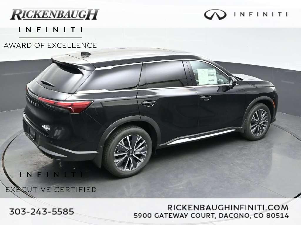 Certified Used 2026 Black INFINITI LUXE image 37