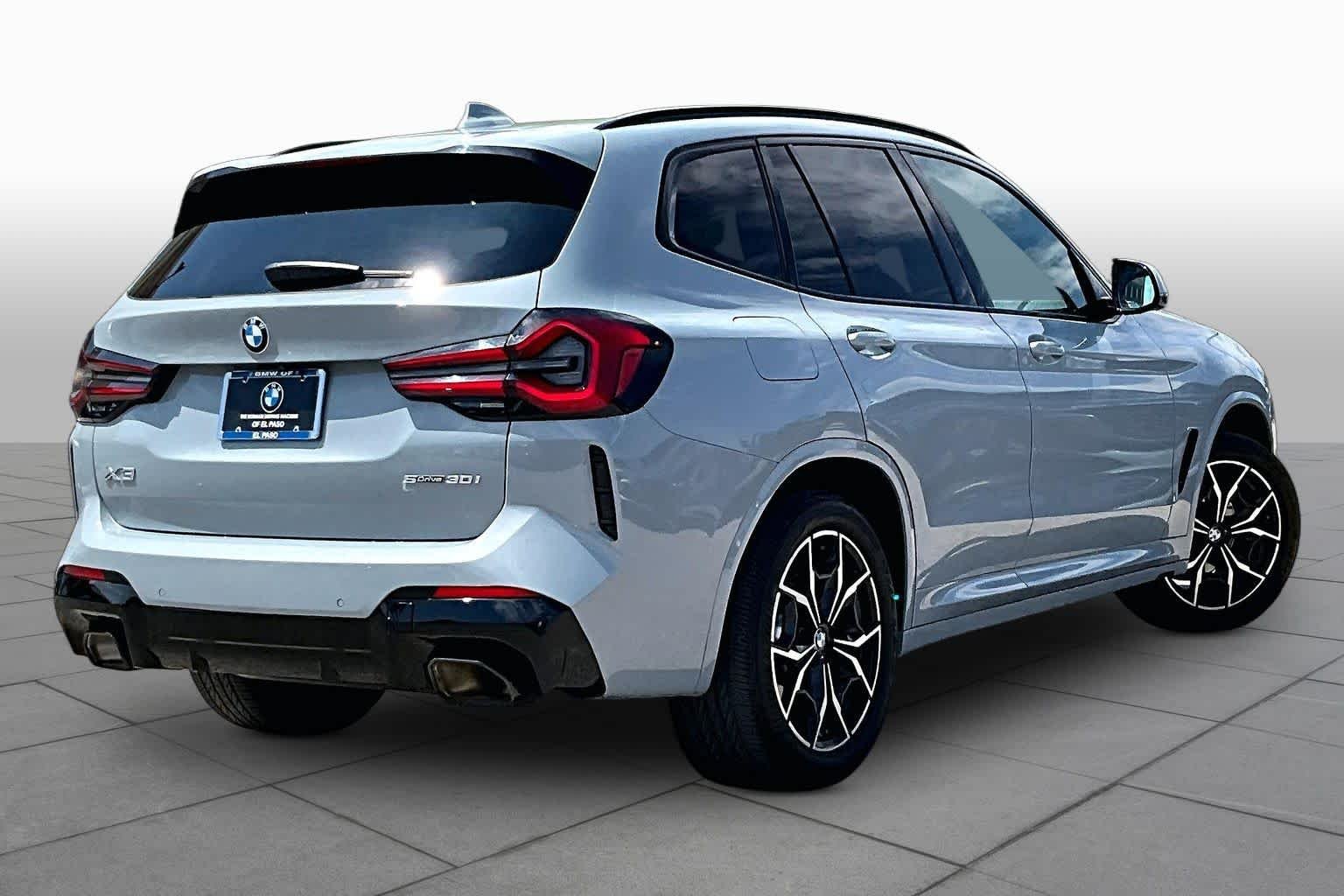 Used 2023 Brooklyn Grey Metallic BMW sDrive30i image 12