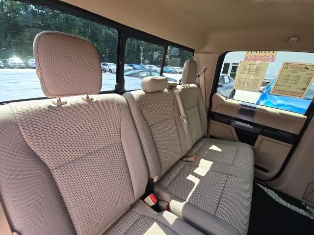 Used 2018 Red Ford XLT image 16