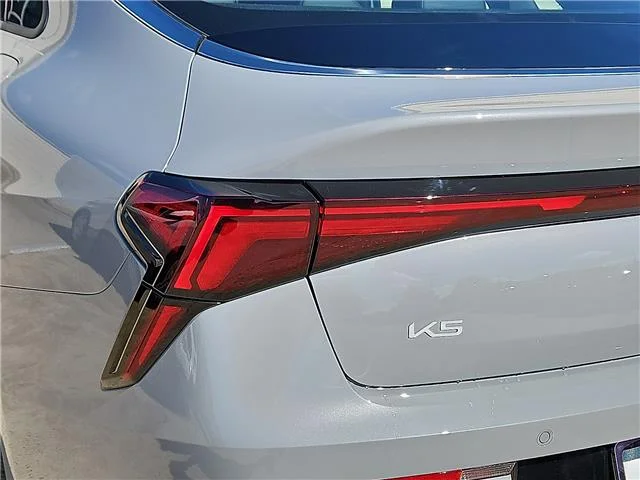 New 2026 Wolf Gray KIA GT-Line Front-Wheel Drive image 7