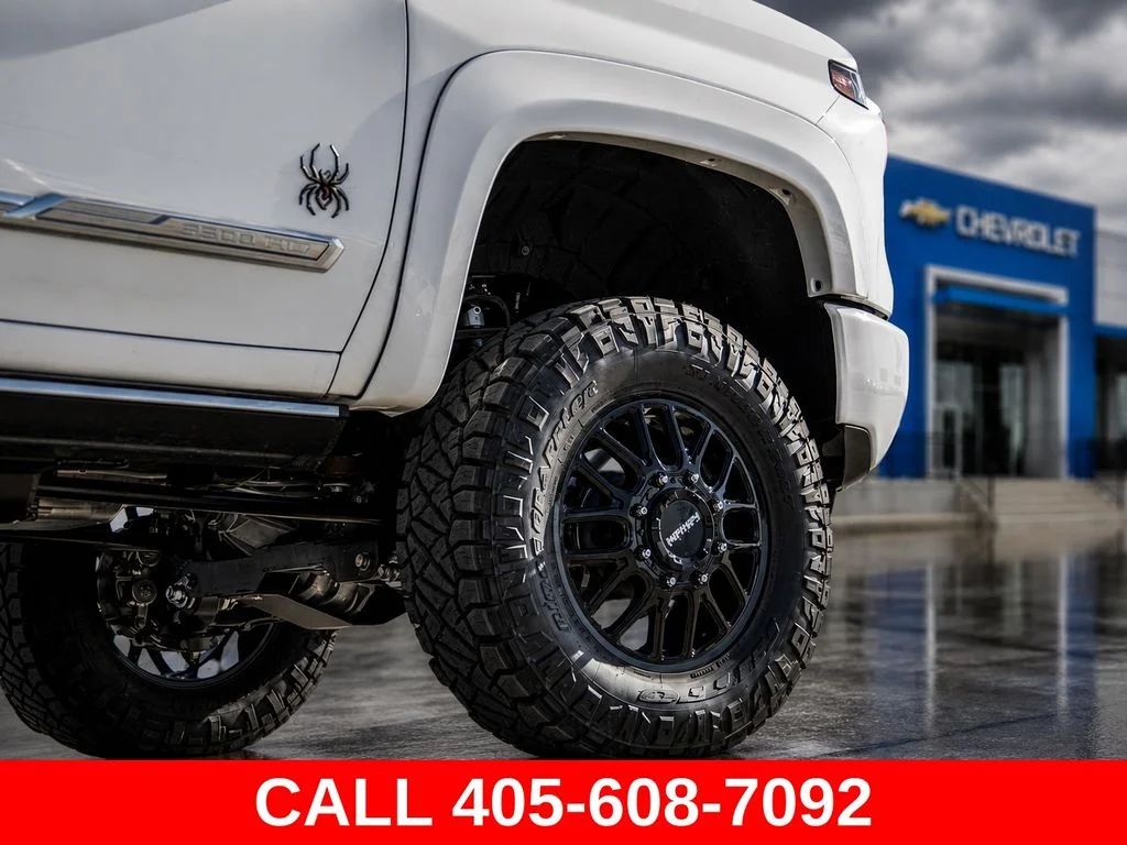 2025 Chevrolet Silverado 3500 HD High Country - Photo 122