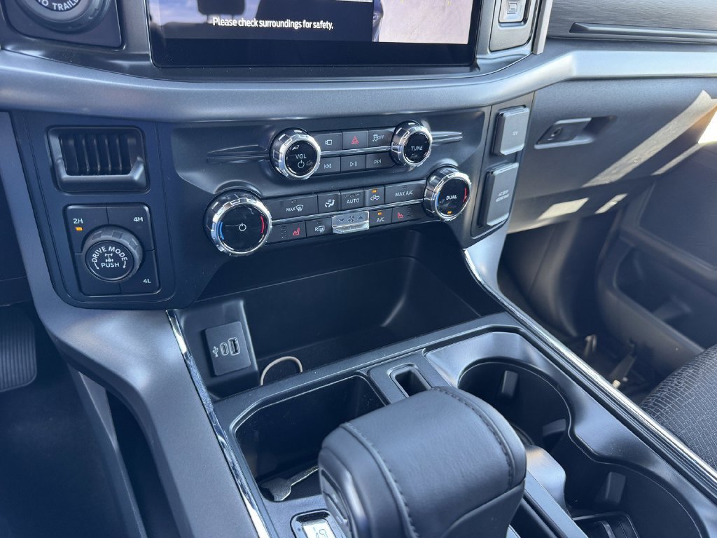 New 2026 Antimatter Blue Metallic Ford XLT image 25