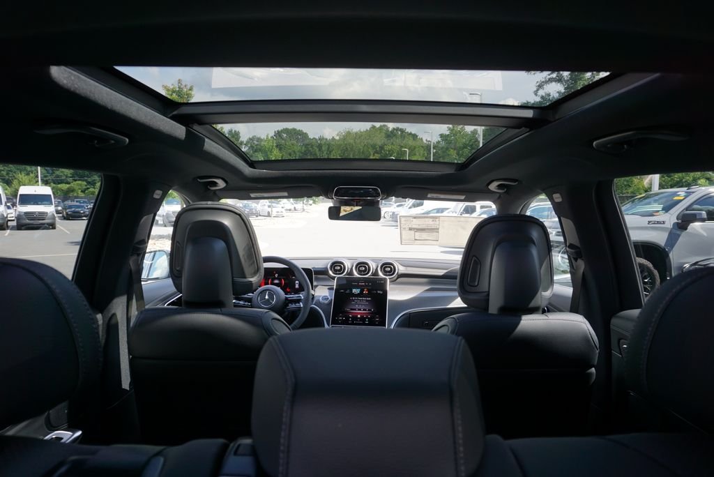 New 2026 Black Mercedes-Benz GLC 300 image 33