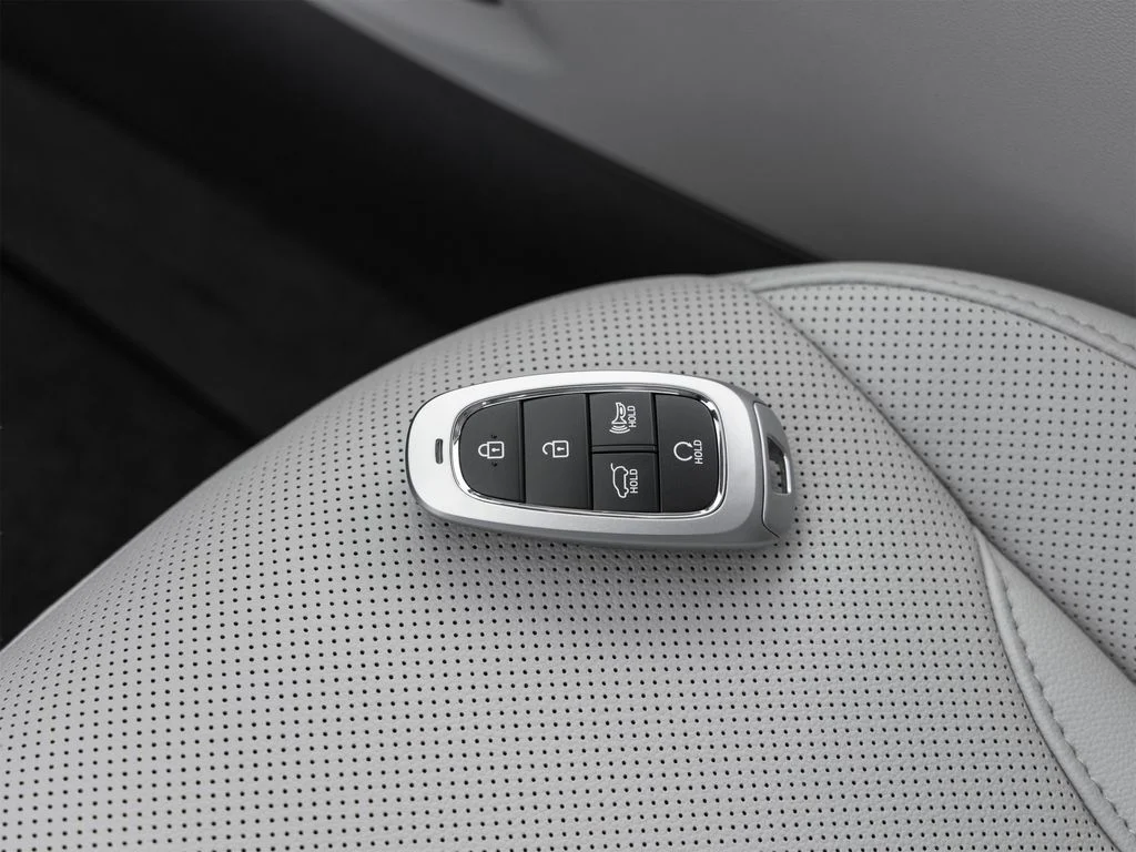 Used 2023 Blue Hyundai SEL image 36