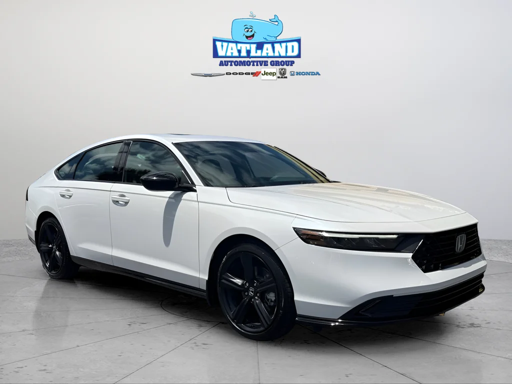 New 2026 Platinum White Pearl Honda Sport-L image 29