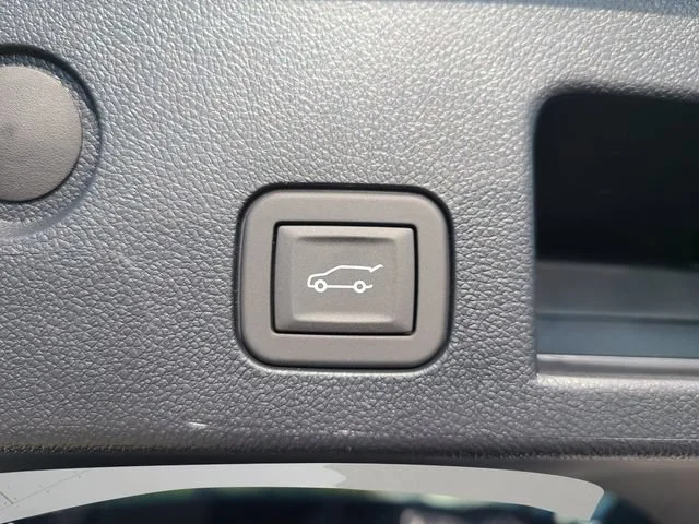 Used 2026 Sterling Gray Metallic Chevrolet RS image 28