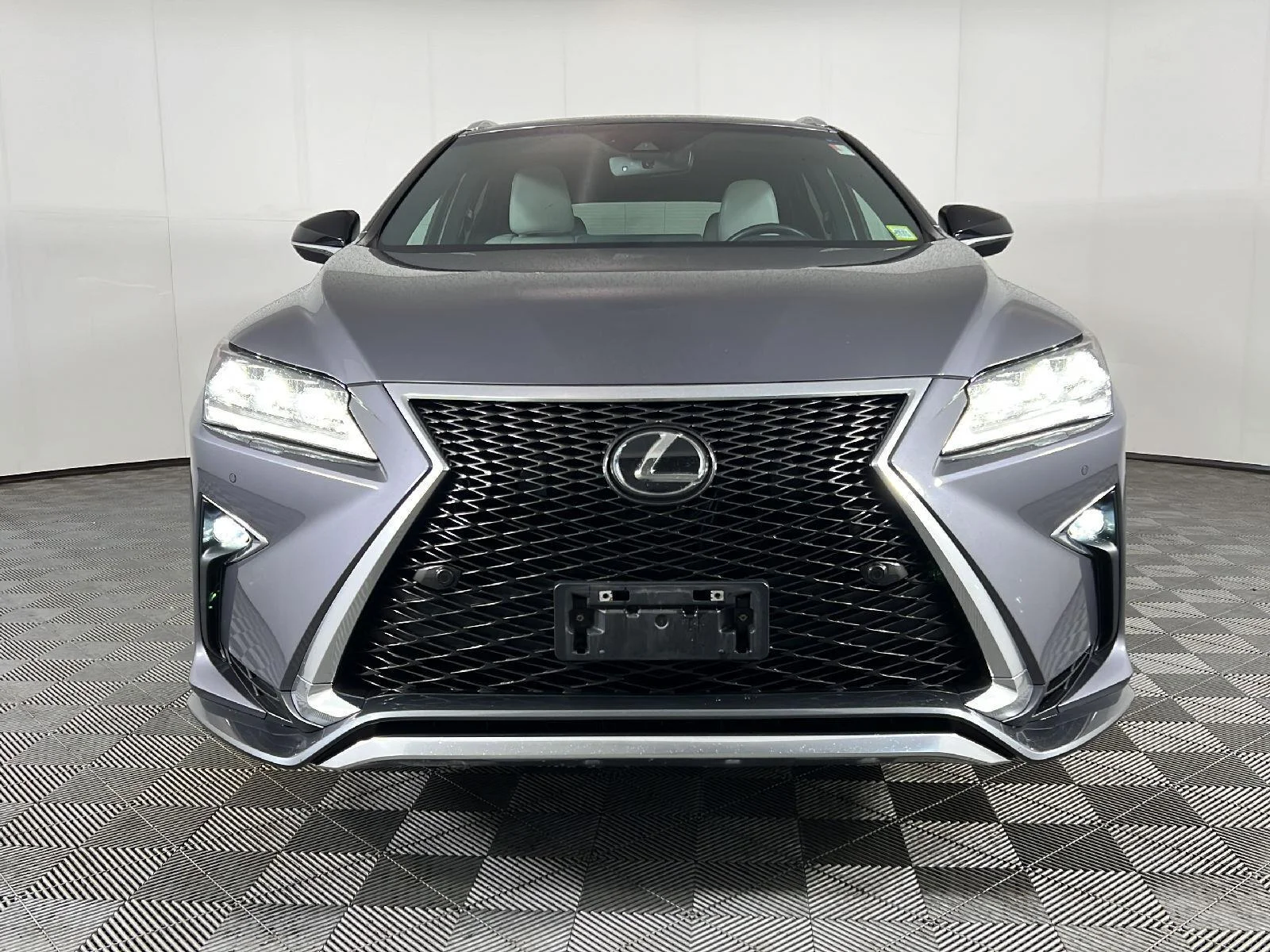 Used 2019 Gy Lexus  image 13